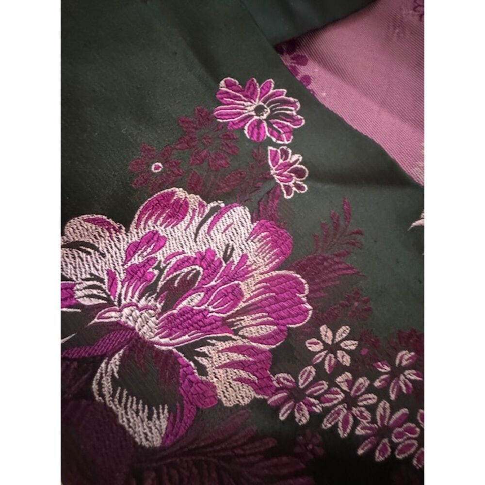 NWOT Brocade Maxi Kimono Robe/Dressing gown. Purple/pink - Picture 8 of 8